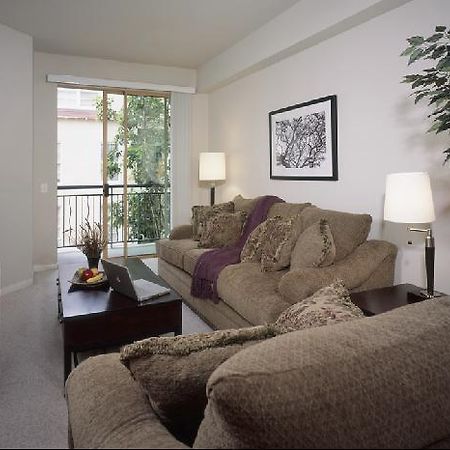 The Louisa Apartments Portland Pokoj fotografie